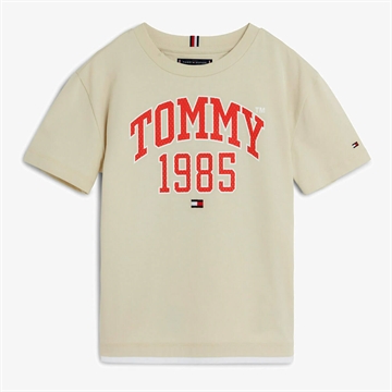 Tommy Hilfiger Boys Tee Varsity 08206 Light Silt